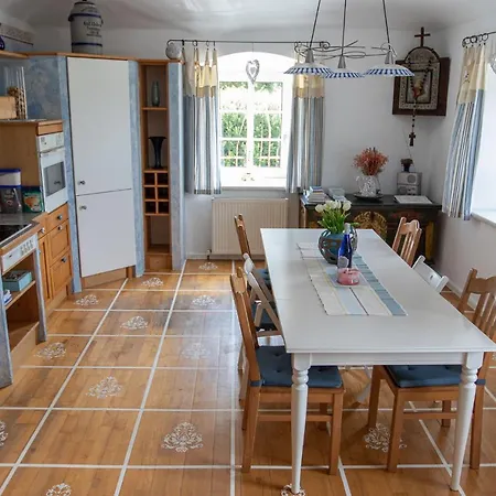 Gutshof Bartl 2 Klagenfurt am Woerthersee