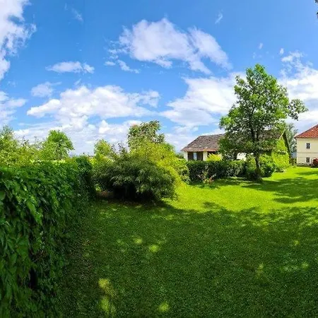 Gutshof Bartl 2 Klagenfurt am Woerthersee