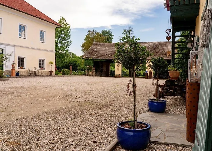 Gutshof Bartl 2 Klagenfurt am Woerthersee